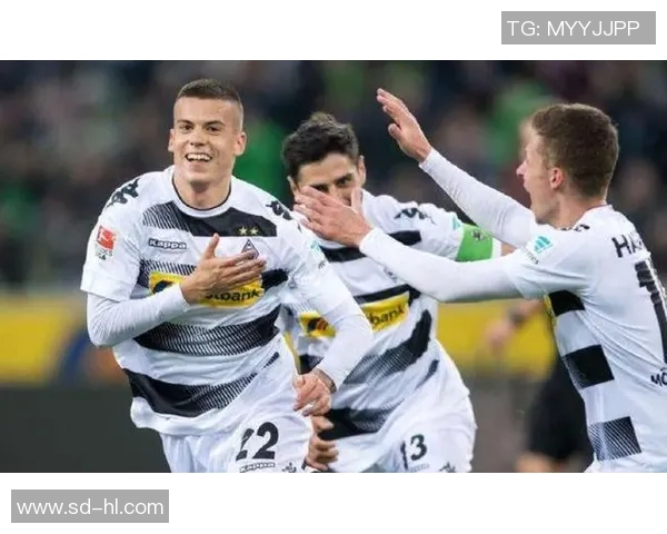 汉堡客场惨败,遭遇门兴格拉德巴赫强势反击压制